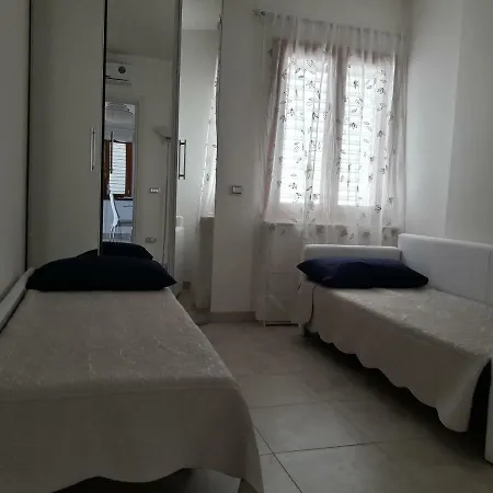 Casa Lisa A Porto Frailis Holiday home *