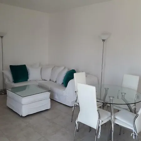 Casa Lisa A Porto Frailis بيت للعطل أرباتاكْسْ